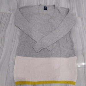 GAP Striped V Neck Wool Blend Gray/Yellow Long Sweater (Size XS, Oversized)